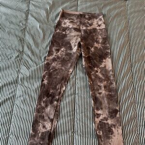 Lululemon diamond die leggings size 4 align